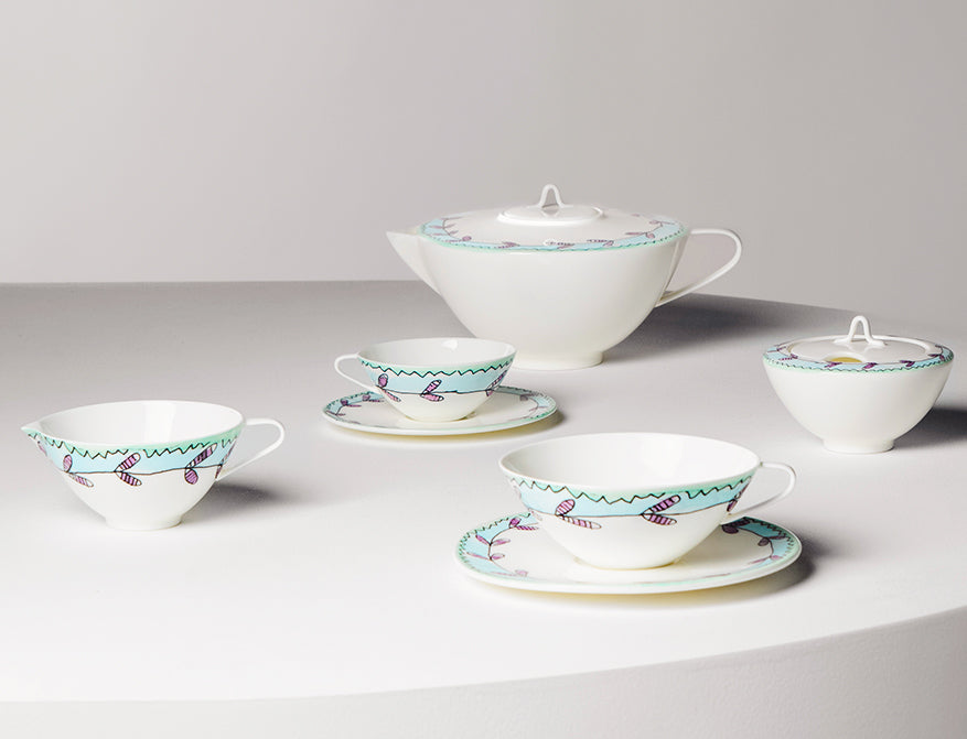 Tea Pot Blossom Milk