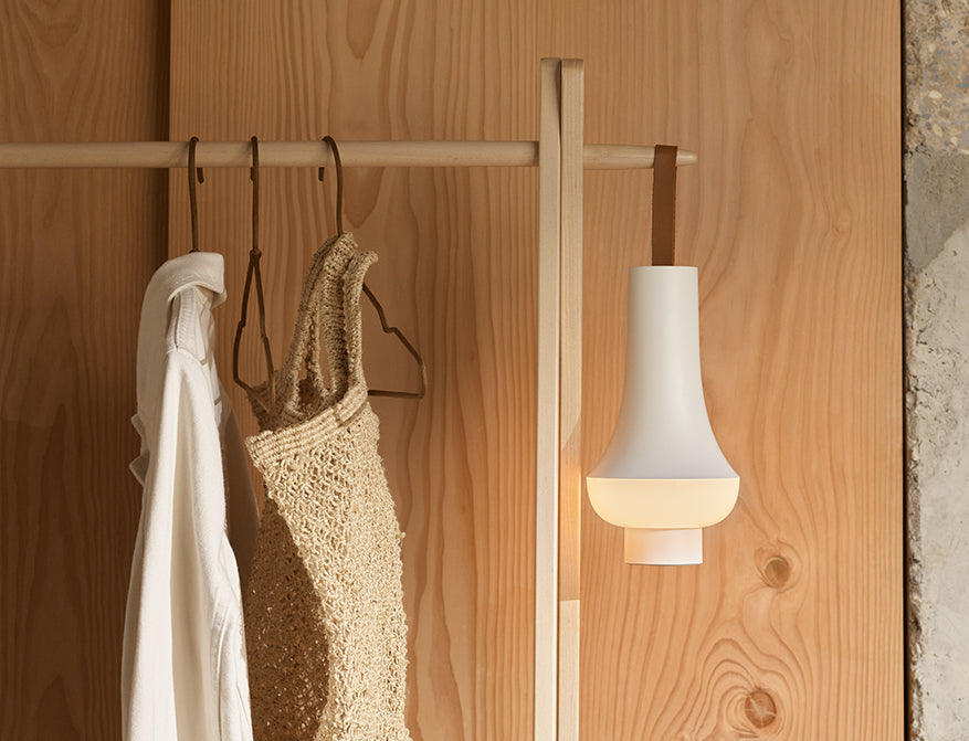 Tischleuchte Tomoshi von Louis Poulsen