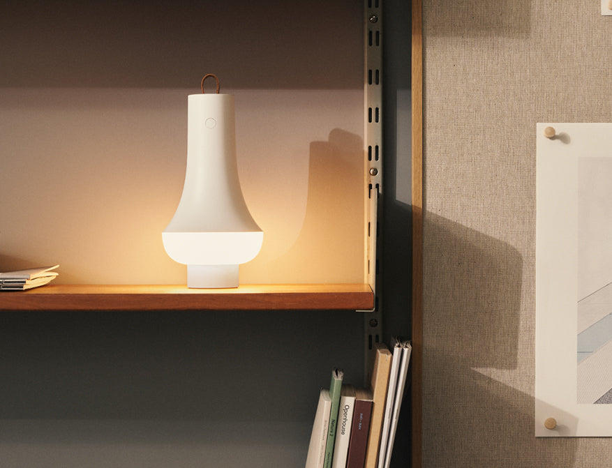 Tischleuchte Tomoshi von Louis Poulsen