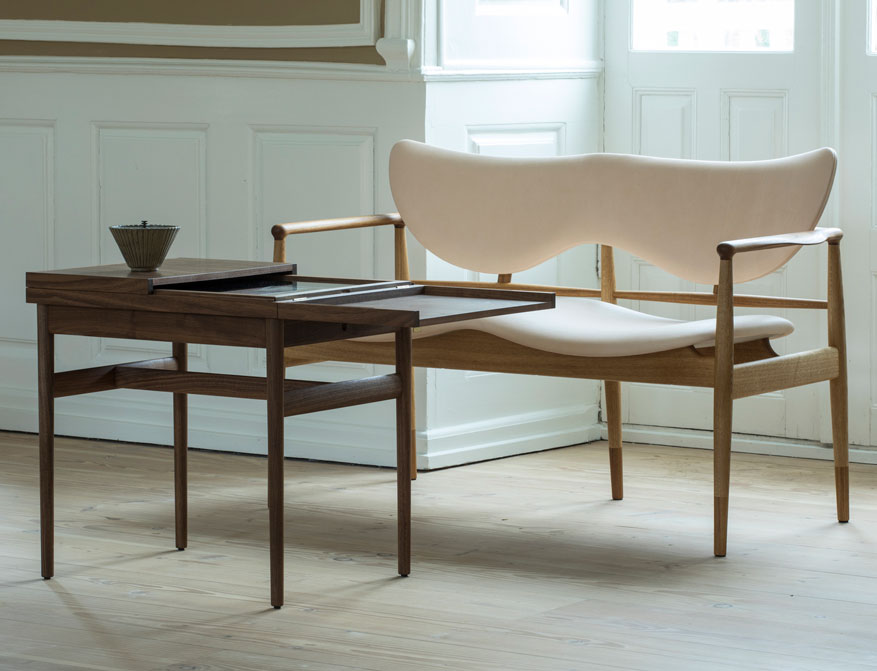 Finn Juhl Art Collector's Table
